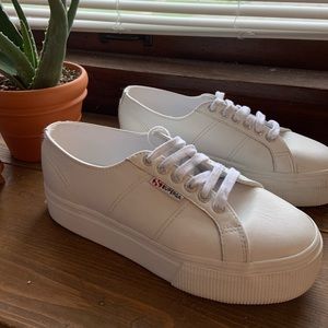 White Leather Platform SUPERGAS - Great Condition